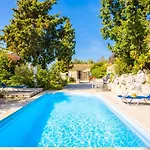 Millers Large Private Pool Ac Wifi *